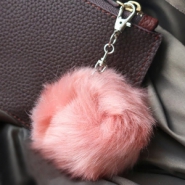 Schmuck machen: Pompom Anhänger Kunstfell für Schlüsselanhänger ♥ DIY