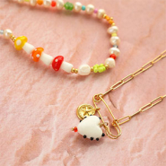 Schmucksets Glasperlen in eine verspielte Schmuckkollektion integrieren - so geht's