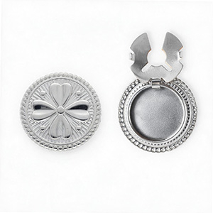 Knopfabdeckung aus rostfreiem Edelstahl Rund mit Kleeblatt Silver