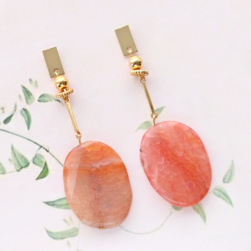 Ein Statement machen Sie mit Schmuck aus Halbedelstein