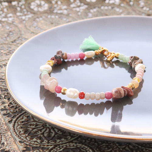 M&ouml;gen Sie nat&uuml;rliche Materialien? Machen Sie Schmuck mit wundersch&ouml;nen Preciosa Rocailles!