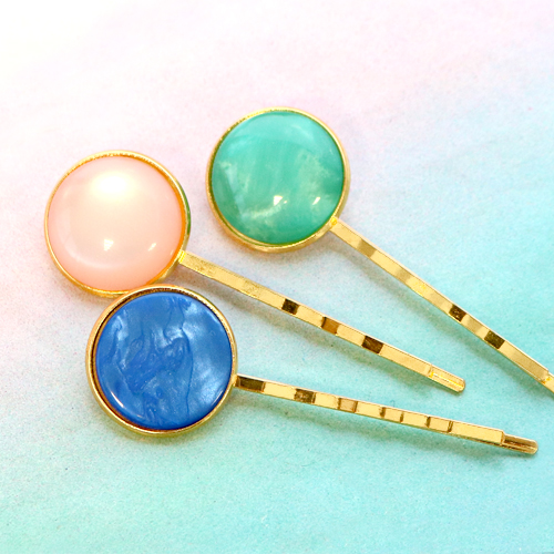 DIY: Machen Sie Haarschmuck und Ohrringe mit Polaris Elements Cabochons