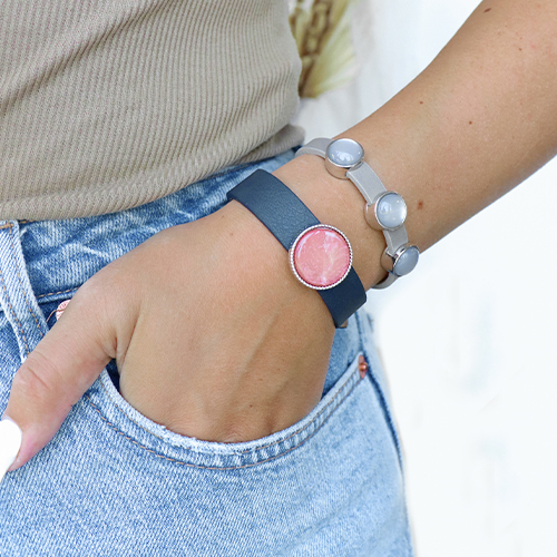 Lassen Sie sich inspirieren! Gestalten Sie pers&ouml;nliche Cuoio-Armb&auml;nder