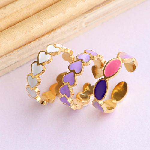 So tr&auml;gt man diese Ringe aus Edelstahl in fr&ouml;hlichen Farben