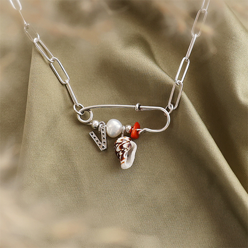 Schmuckdesigns mit DQ-Metall-Zubeh&ouml;r 