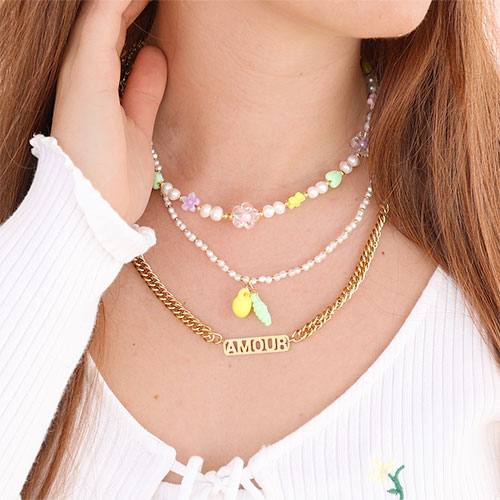 Einstieg in Schmuckdesigns mit Perlen im Acryl-Look