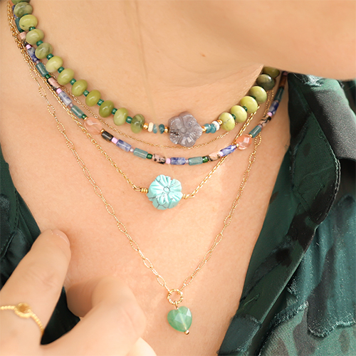 Kreativ werden mit bunten Natursteinperlen