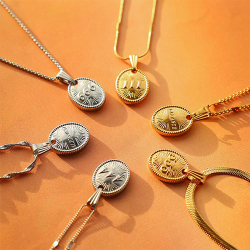 Edelstahl-Anh&auml;ngern mit Engelszahlen: Einzigartigen Schmuck kreieren