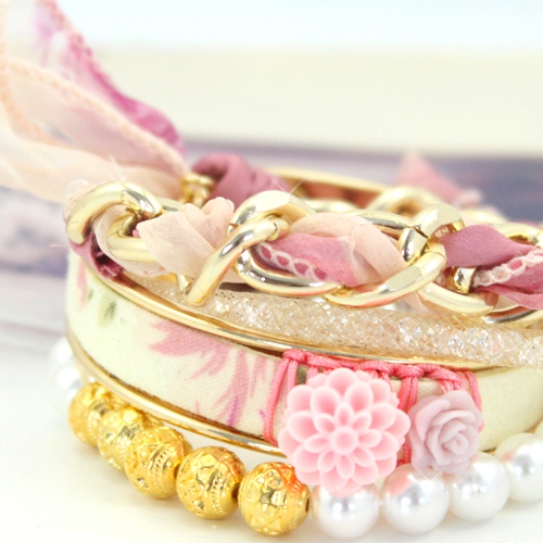 Trendy Schmuck mit Blumendruck