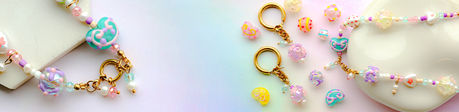 Entdecken Sie unsere farbenfrohen Acrylperlen