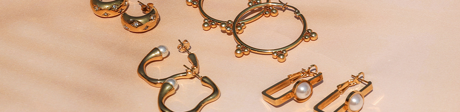 Neuzugang! Stilvolle Edelstahl-Creolen und Stecker 