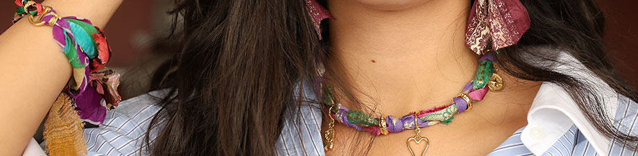 Neues Sortiment mit Sari-Seidenb&auml;ndern in tollen Farben!